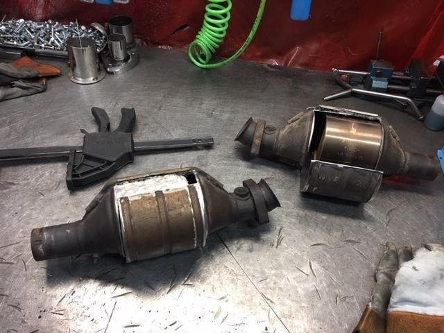 Porsche 911 3.0/3.2L OEM Catalytic Converter Re-Coring - Image 4